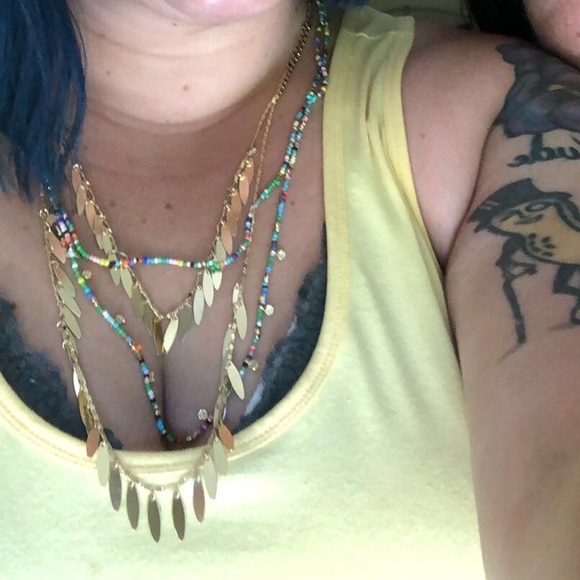 🌈 Gold-toned Rainbow Bead Necklace 🌈 - Picture 3 of 3